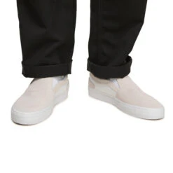 Chaussures Basses De Skateboard Sans Lacets Adulte VULCA 500 Slip-on Blanche -Plein Air Équipement Magasin chaussures basses de skateboard sans lacets adulte vulca 500 slip on blanche 1