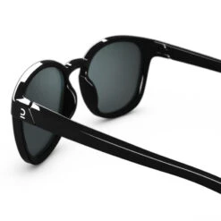 Quechua Lunettes De Soleil Randonnée - MH160 - Adulte - Polarisantes Catégorie 3 15 Quechua Lunettes De Soleil Randonnée - MH160 - Adulte - Polarisantes Catégorie 3 -Plein Air Équipement Magasin lunettes de soleil randonnee mh160 adulte polarisantes categorie 3 4