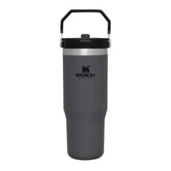 Stanley The IceFlow™ Flip Straw Tumbler - 0.89L / 30oz - Charbon -Plein Air Équipement Magasin stanley the iceflow flip straw tumbler 089l 30oz charbon 4
